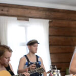 Metallica's "Seek And Destroy" Gets A Hillbilly Cover From Steve'n'Seagulls