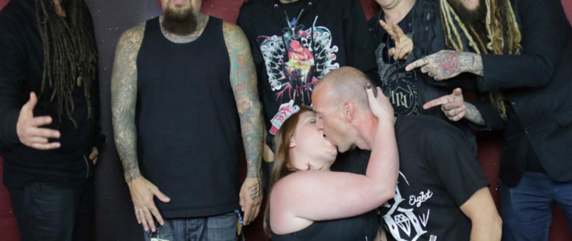 Korn's Meet And Greets Are Apparently An Aphrodisiac