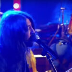 Watch Foo Fighters' Dave Grohl Cover "Learn To Fly" With The Muppets