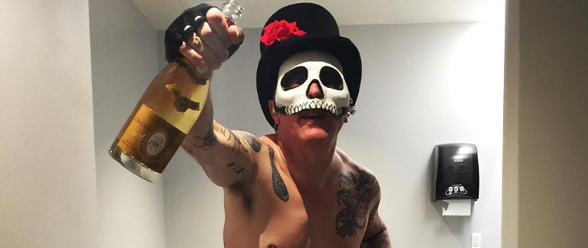 Maynard James Keenan Wore A Dress For Last Date Of Tool's North American Tour
