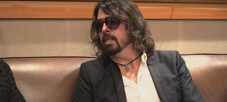 Foo Fighters' Dave Grohl Says Sepultura's "Roots": "Made Everything Else Sound Like A Flea Fart"