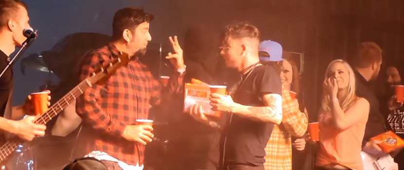 Watch Deftones Send Cult Leader Off With Drinks And Cookies