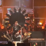 Axl Rose Has Borrowed Dave Grohl's Throne For Guns N' Roses' Live Shows