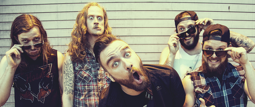 Here's Wilson Covering Snoop Dogg's "Gin And Juice" Acoustically