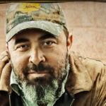 Staind's Aaron Lewis Says Hinder's Guitarist Played A Show Wearing His Own Feces As War Paint