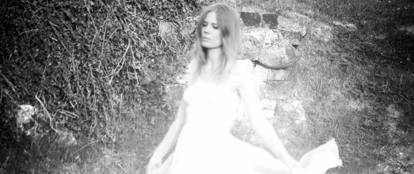 Myrkur Streaming New Live EP "Mausoleum"