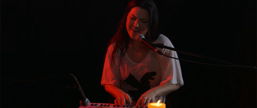 Evanescence's Amy Lee Covers Death Cab For Cutie On A Hello Kitty Keyboard