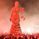 Metallica's 'Doris' Went Crowdsurfing At Bogota Show
