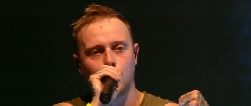 Watch Architects Frontman Sam Carter Scold Audience Member For Groping Female Crowd Surfer