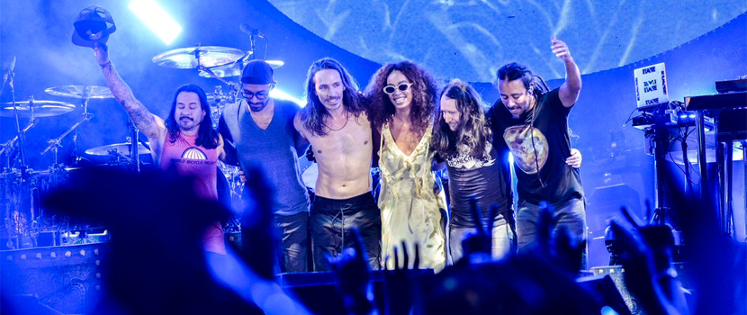 Watch Solange Knowles Join Incubus For "Aqueous Transmission" In New Orleans, LA