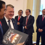 Denmark's Prime Minister Recently Gave Indonesia's President An Autographed Metallica Box Set