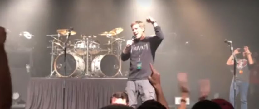 Watch Metalhead Mayor Of Albuquerque, NM Introduce Parkway Drive