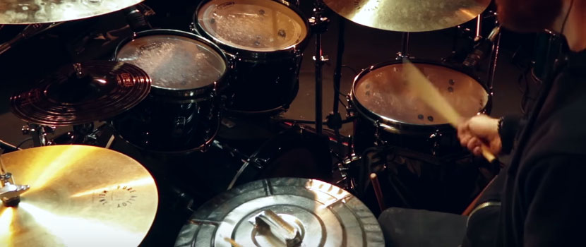 Here's Metallica's "Frantic" Covered With A Trash Can Lid In Place Of A Snare