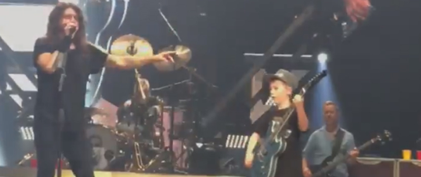 Watch Foo Fighters Cover Metallica With Young Fan On Guitar In Kansas City, MO