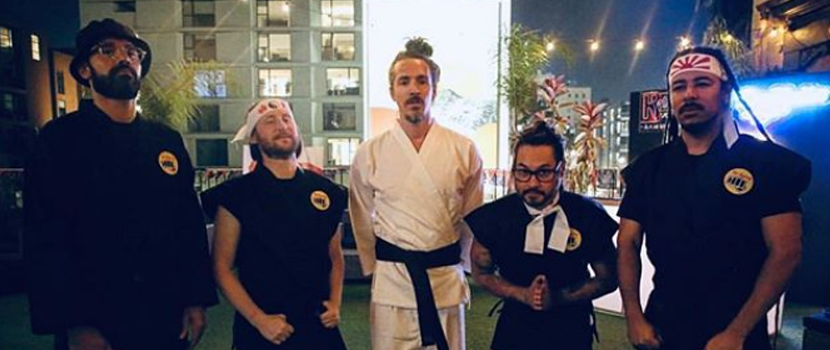 Watch Incubus Cover Michael Jackson's "Thriller" Live At Halloween Show