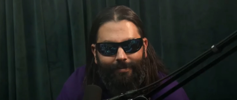 Deftones' Stephen Carpenter On Backlash To His Conspiracy Theory Beliefs: "I Never Had The Intent To Upset Anybody In Any Way With My Opinions"