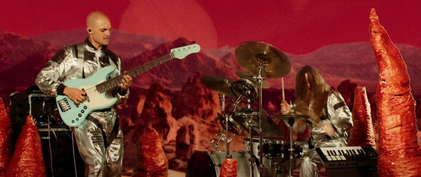 BANTAMWEIGHT Release "Fall Away" Music Video