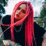 Mimi Barks Premieres "Grind" Music Video