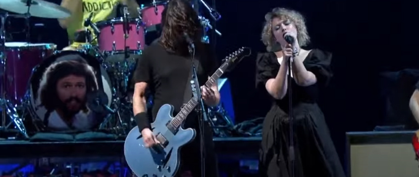 Foo Fighters Joined Onstage By Dave Grohl's Daughter Violet For X Cover At 2021 'Lollapalooza'