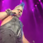 Watch Mudvayne's Chad Gray Fall While Performing "Not Falling" In Tampa, FL (Updated)