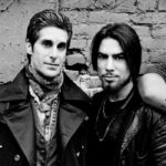 Jane's Addiction To Miss Immediate Dates Due To Perry Farrell's Injury