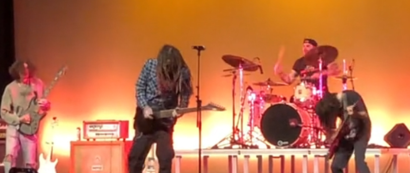 Watch Brian "Head" Welch Play Korn Songs At A Mesa, AZ High School