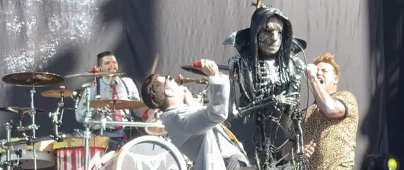 Papa Roach's Jacoby Shaddix Joined Ice Nine Kills Onstage For "Hip To Be Scared" At This Year's 'Aftershock Festival'