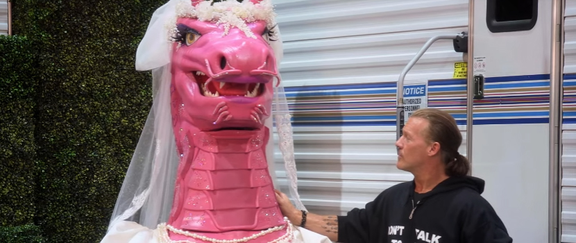 Fozzy's Chris Jericho Revealed As The 'Bride' On 'The Masked Singer'