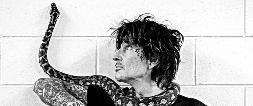 Mötley Crüe's Tommy Lee Slams Musicians Amid The Californian Wildfires: "Right Now Nobody Gives A Flying F*ck When Your Record Drops Or The Next Concert Is"