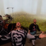 Avenged Sevenfold Release Their New 'Looking Inside' VR Concert