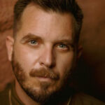 Thrice's Dustin Kensrue Goes Country On New Solo Album "Desert Dreaming"
