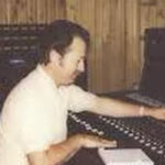 Pantera Pay Tribute To The Late Jerry Abbott, Father Of Dimebag & Vinnie Paul