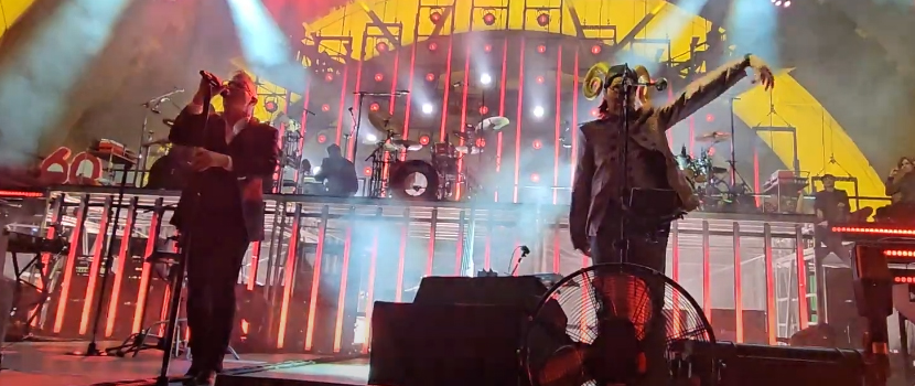 Watch Maynard James Keenan Welcome Tool & Ex-A Perfect Circle Members Onstage During Los Angeles, CA 'Sessanta' Show