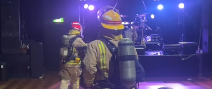 The Ocean's Auckland, NZ Show Shut Down After A Vaping Fan Set Off The Fire Alarm