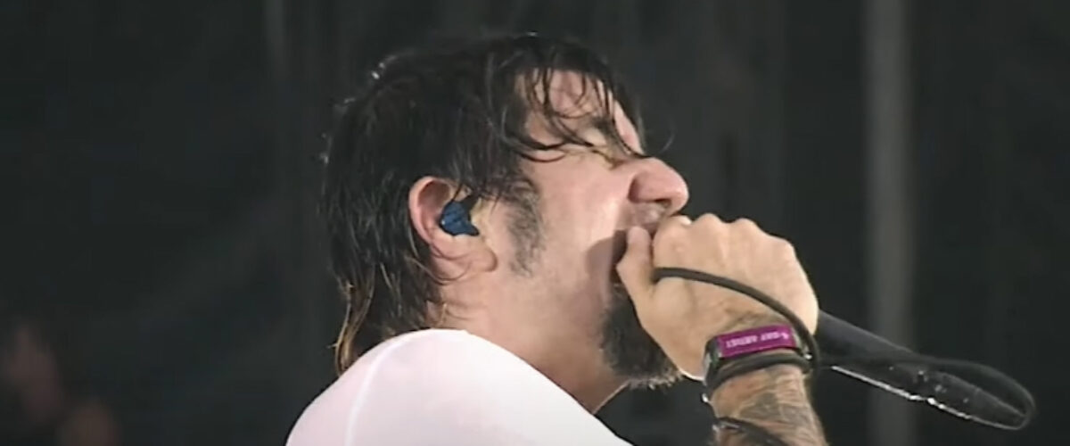 Watch Deftones' Chino Moreno Caution Autograph Hounds After Signing Over A Dozen Records On The Sidewalk