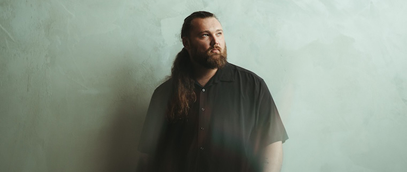 Oni Unveils "Déjà Vu" Music Video