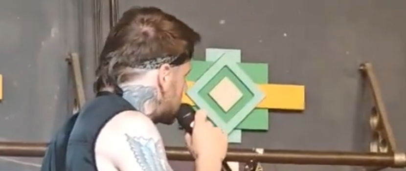 Beartooth's Caleb Shomo Berates Concertgoer For Disrespecting His Wife At Birmingham, UK Show