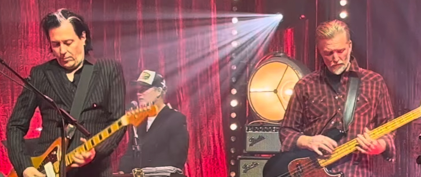 Watch Queens Of The Stone Age's Josh Homme Return To The Stage Post-Surgery For Mark Lanegan Tribute
