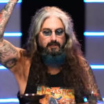 Watch Dream Theater's Mike Portnoy Add Metal Drumming To Taylor Swift's "Shake It Off"