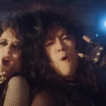 Two 'Saturday Night Live' Cast Members Front Fake Metal Band In New Anti-Dandruff Commercial