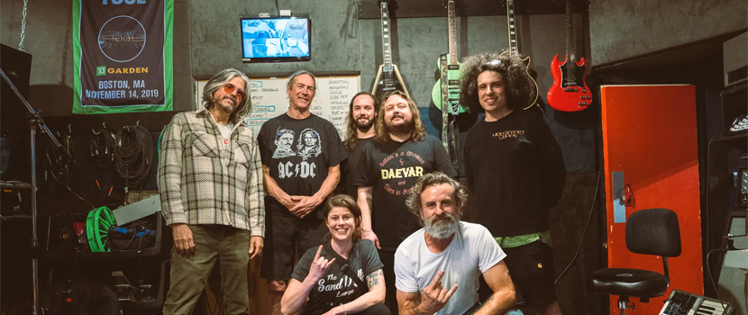 Tool Recently Treated Slomosa To A Private Rehearsal Set