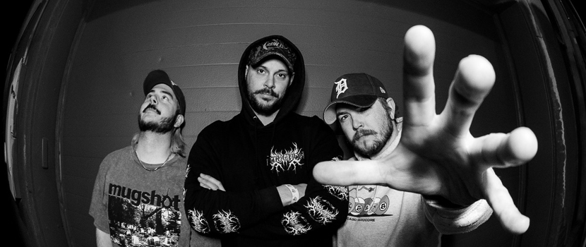 Fox Lake Announce U.S. Headlining Tour With Kaonashi, Desmadre, TEETH & More