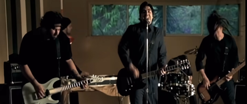 A Guitar Used By Stephen Carpenter On Deftones' "White Pony" & "Around The Fur" Has Been Appraised at $55,000