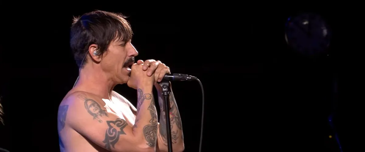 redhotchilipepperslive.webp