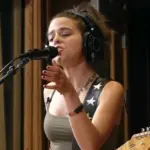 Watch Emi Grace Cover Red Hot Chili Peppers' "Scar Tissue" For Musora