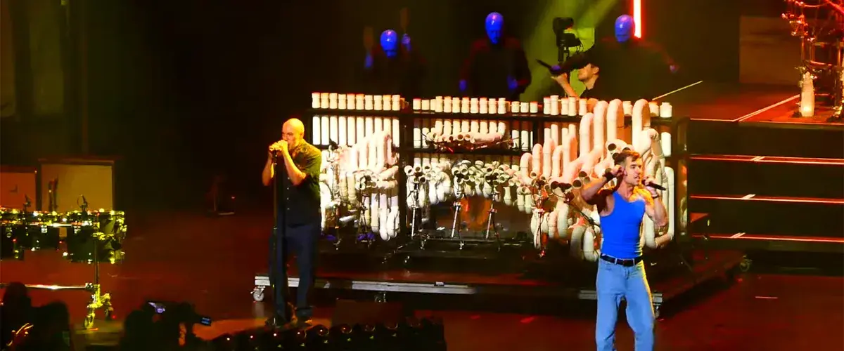 Watch 311 Perform With The Blue Man Group At One Of This Year's '311 Day' Shows