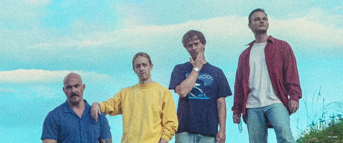 Karmanjakah Streaming New Single "Sun, Astray"