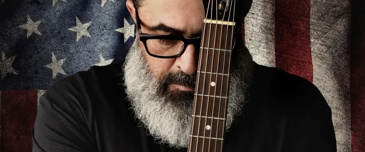Staind's Aaron Lewis On Being Vocal About His Right-Wing Political Beliefs: "It's My Responsibility At My Age To Now Be The Steward Of This Country"
