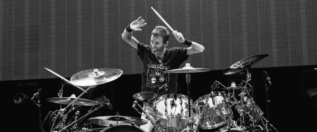 Ex-Godsmack Drummer Shannon Larkin Apologizes To Nikki Sixx Over Click Tracks Comment: "I Have Nothing But Respect For You"
