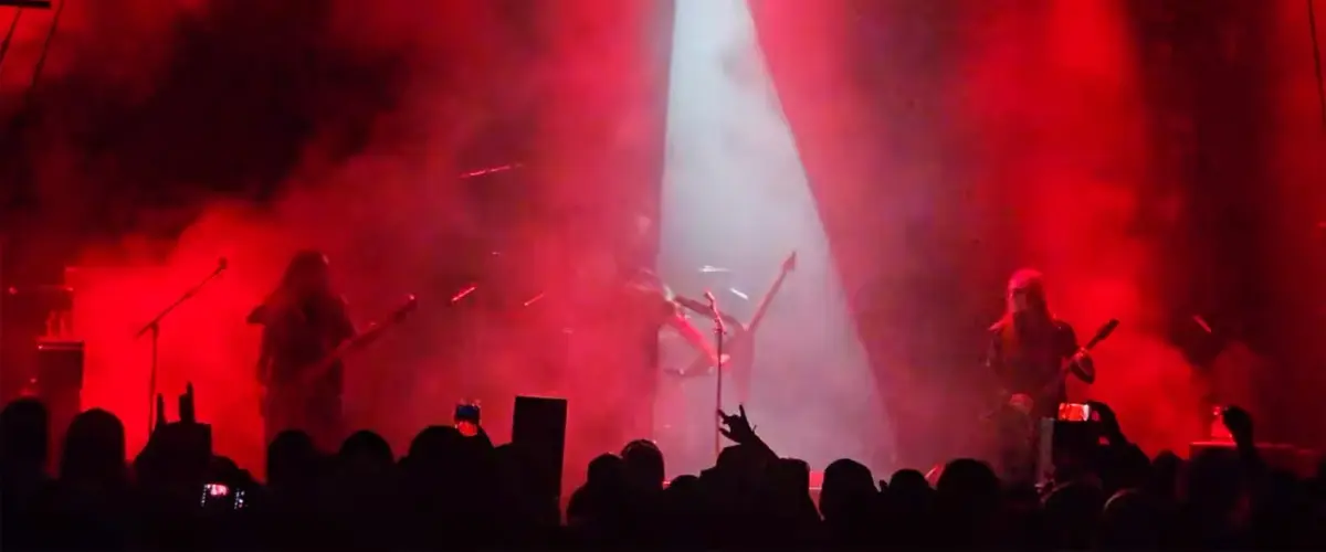 Abbath's 'SaariHelvetti' Festival Set Scrapped During The Opening Song After Frontman Throws Down Guitar & Storms Offstage